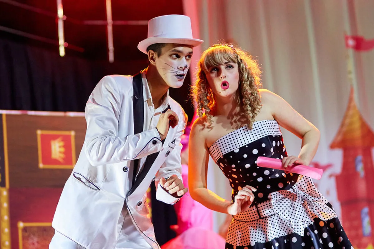 Афиша: Алиса в стране чудес в Санкт-Петербурге 26 марта 2026