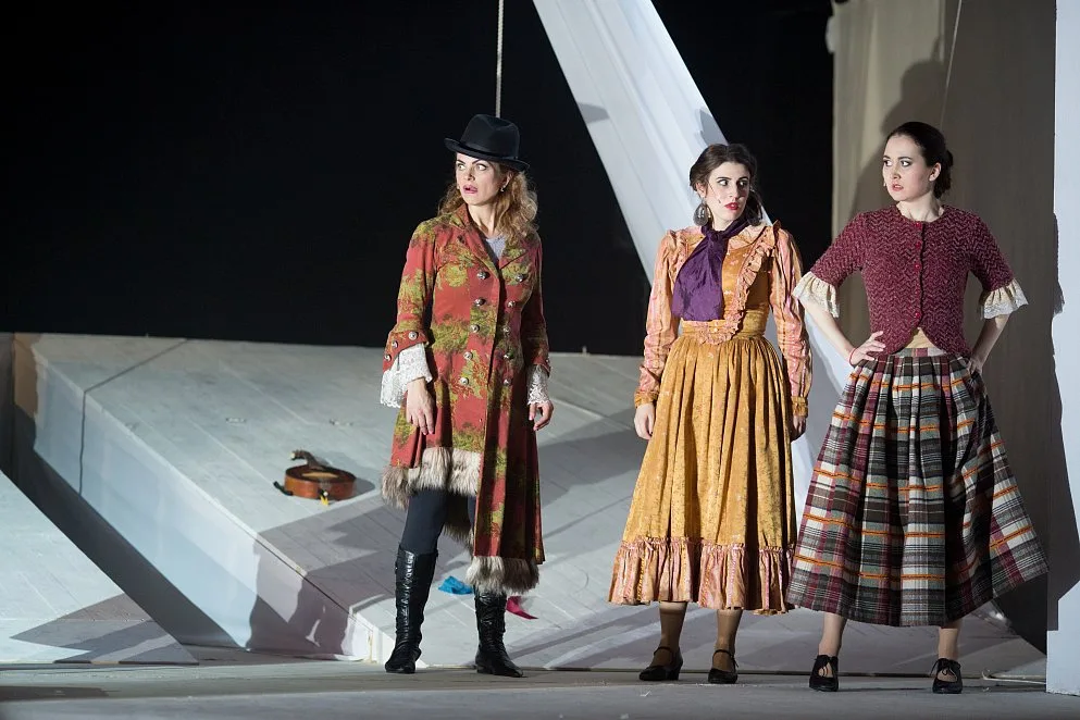 Афиша: Белый клык в Санкт-Петербурге 31 марта 2026