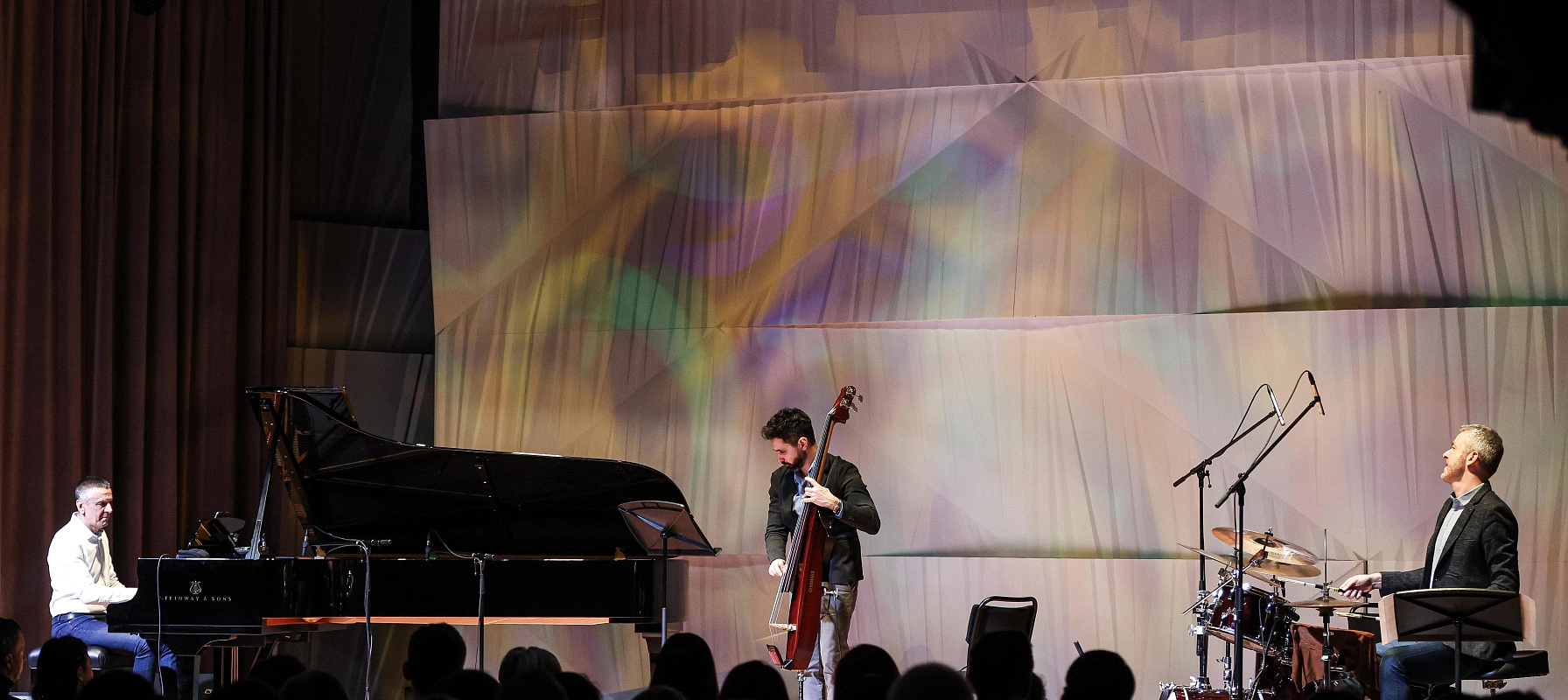 Афиша: Джаз-трио Петера Сарика в Москве 30 марта 2026