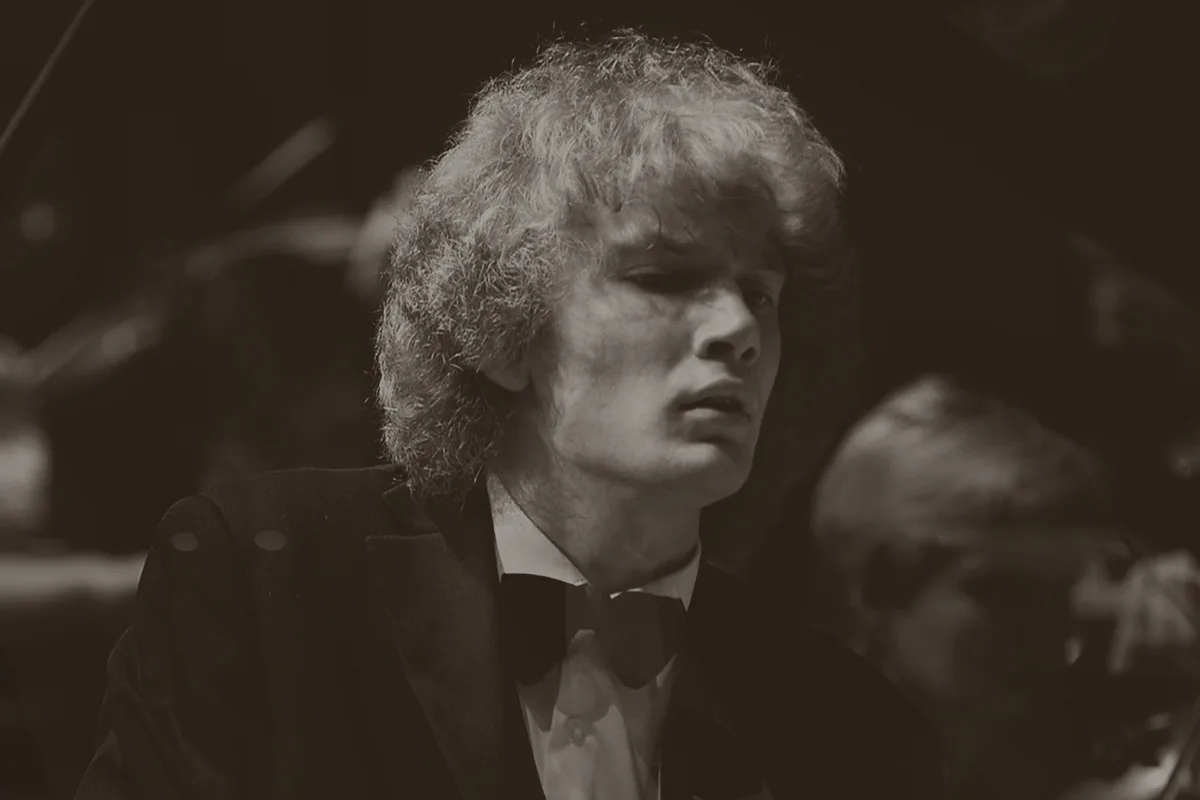 Афиша: Иван Бессонов и эстрадно-симфонический оркестр в Краснодаре 25 марта 2026