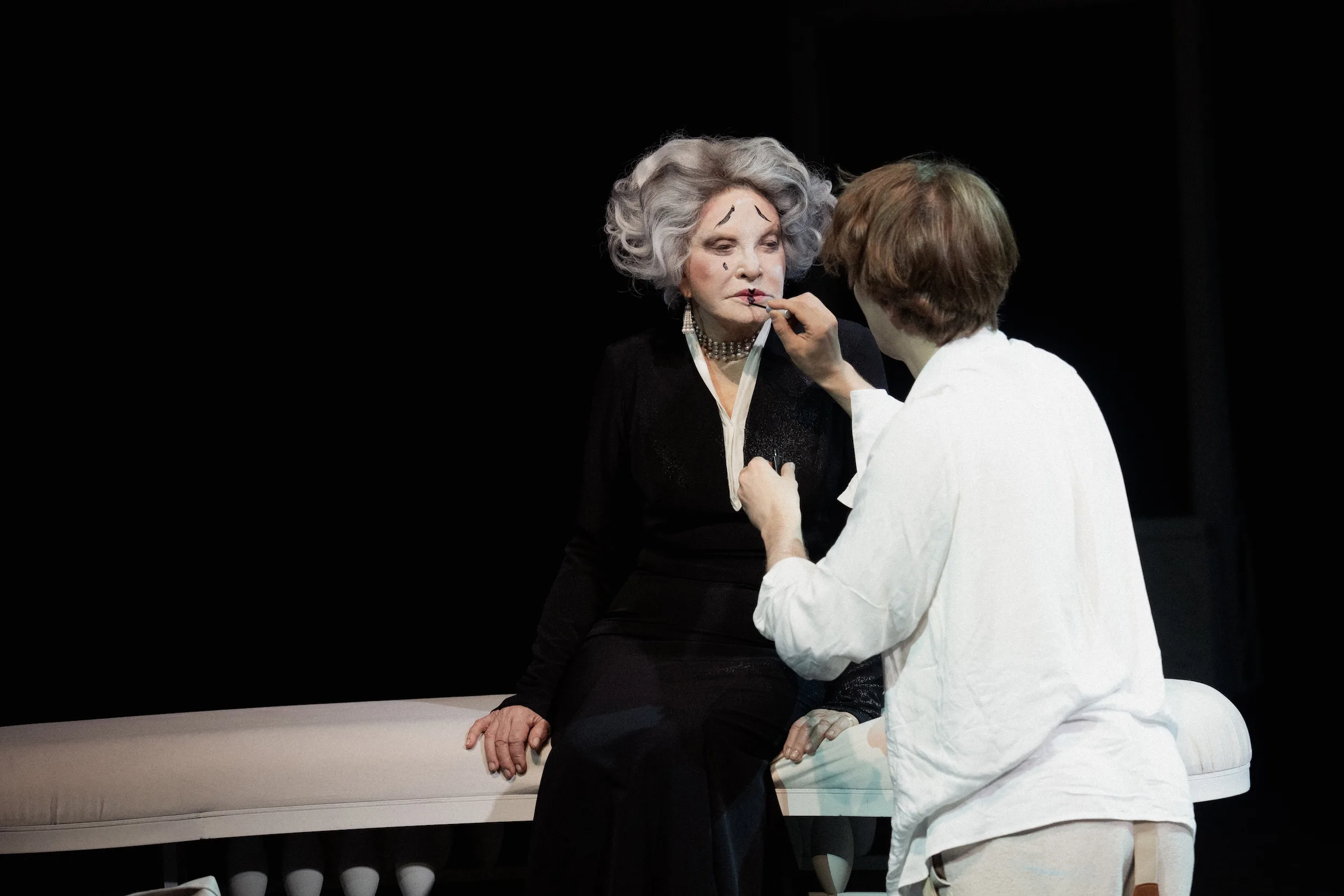 Афиша: Королева-мать в Москве 26 марта 2026