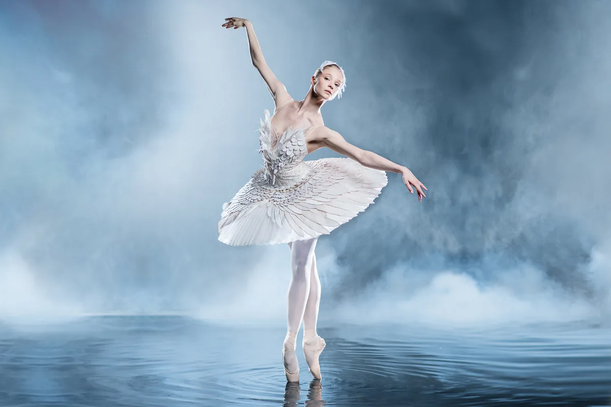 Афиша: Лебединое озеро в Санкт-Петербурге 25 марта 2026