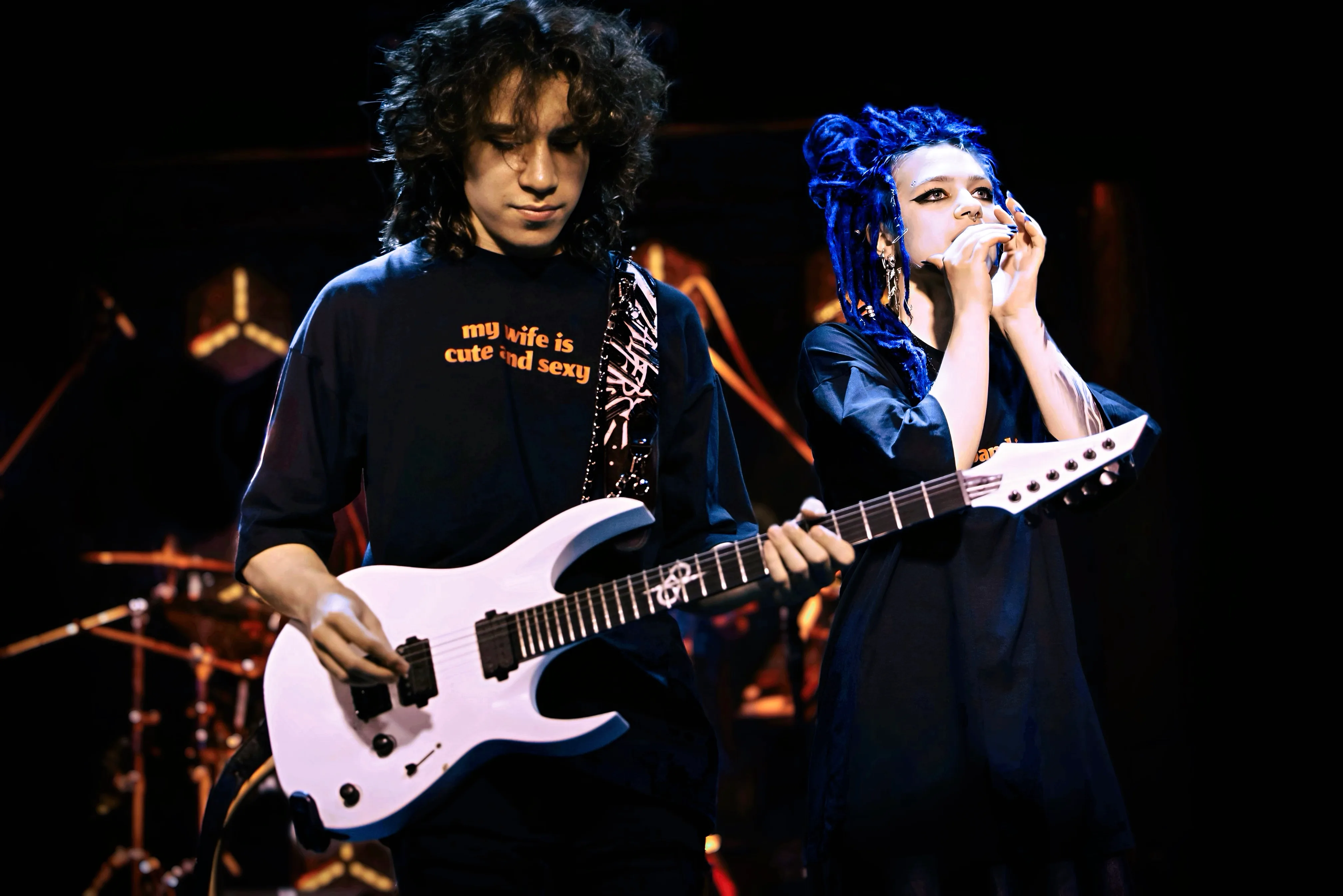 Афиша: Мила Новак и Сергей Зауэрс. Новое поколение рока в Москве 26 марта 2026