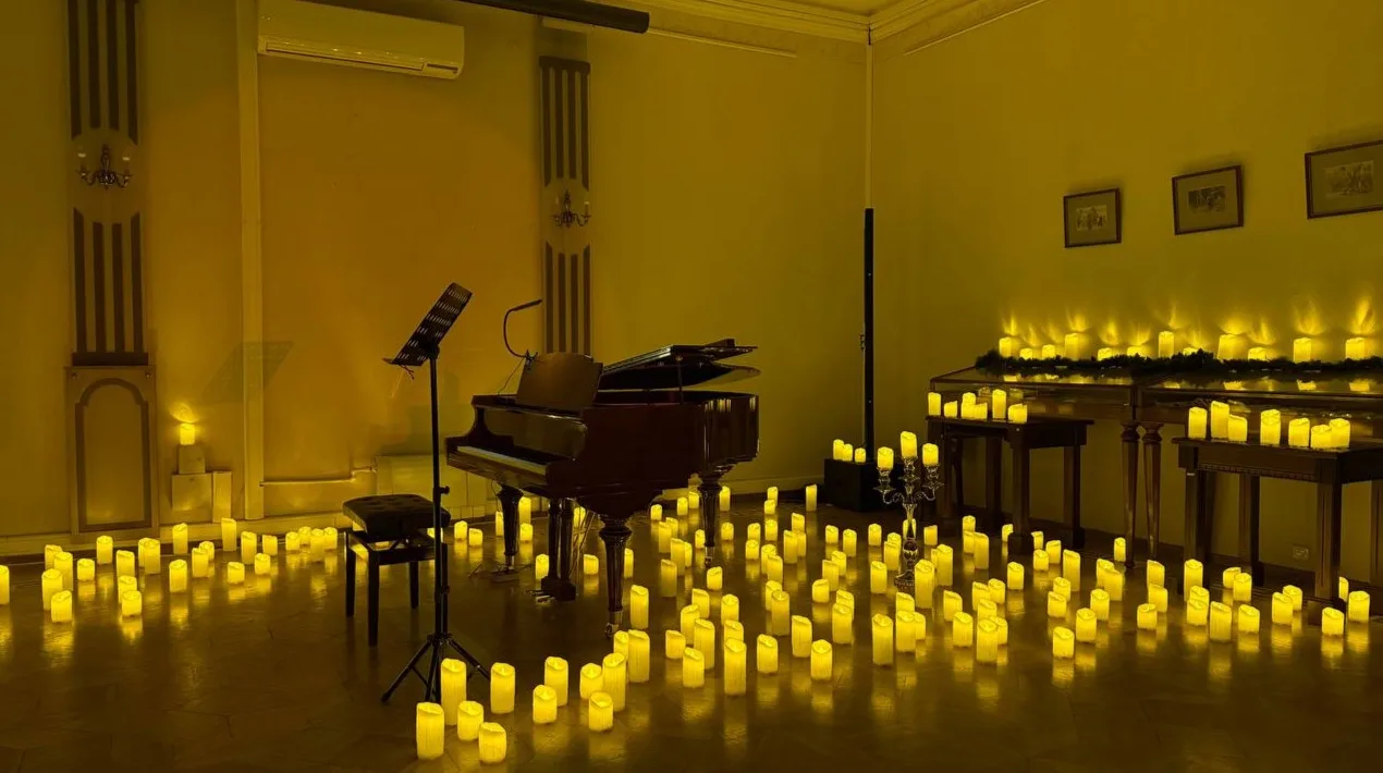 Афиша: Мировые хиты: дудук, саксофон, флейта и рояль при свечах в Москве 27 марта 2026