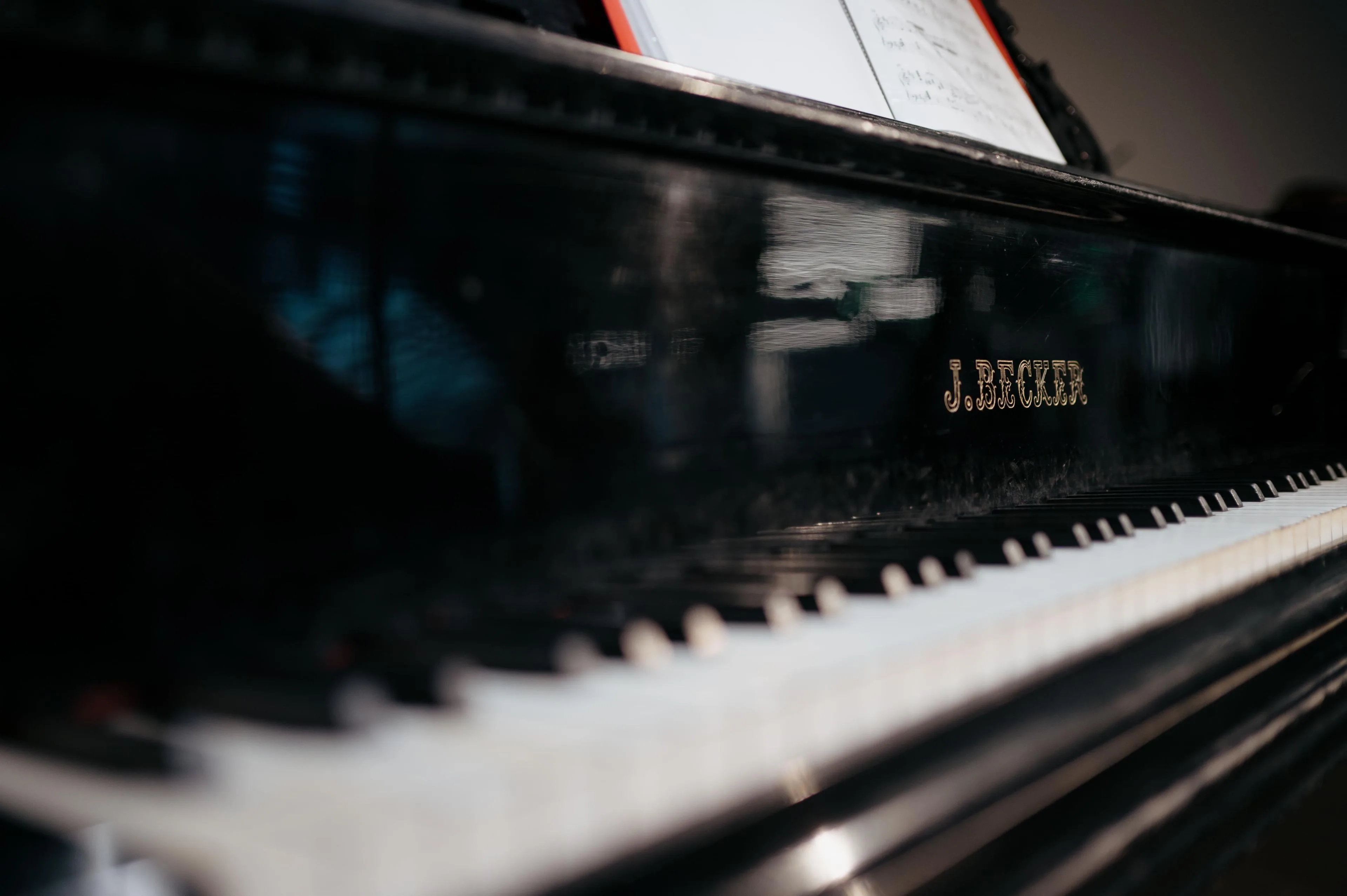 Афиша: Музыка в музее. Неоклассика в Екатеринбурге 23 марта 2026