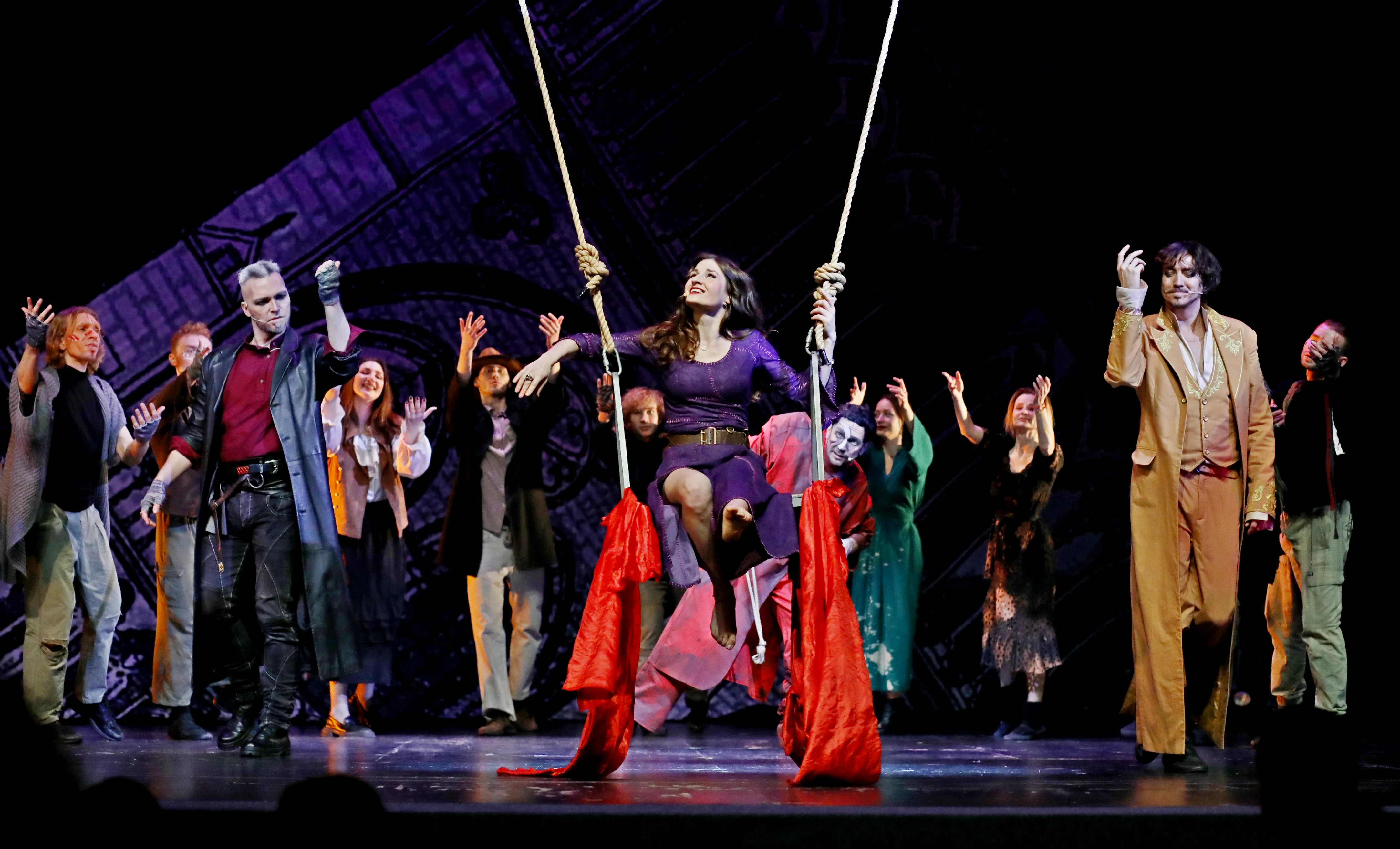 Афиша: Нотр Дам де Пари в Москве 25 марта 2026