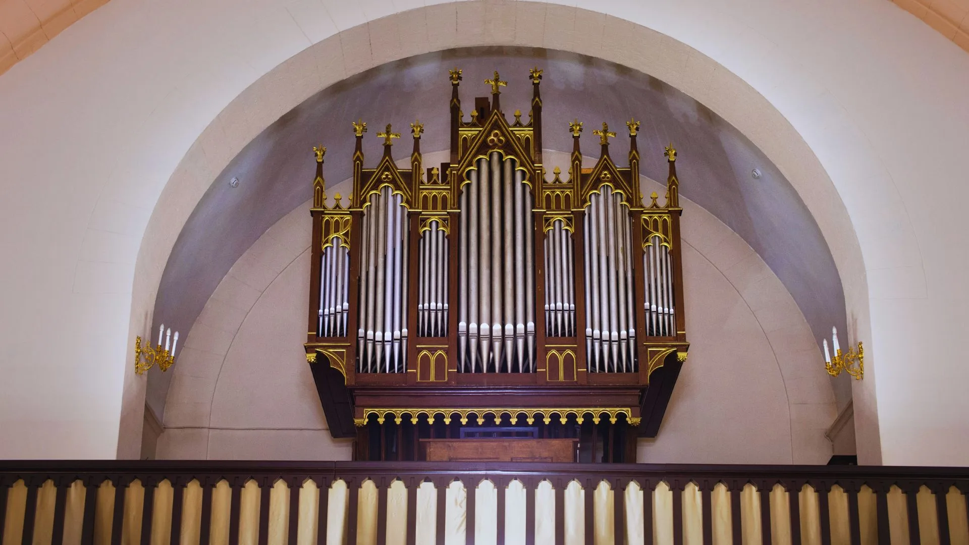 Афиша: Орган при свечах: великий Бах в Санкт-Петербурге 28 марта 2026