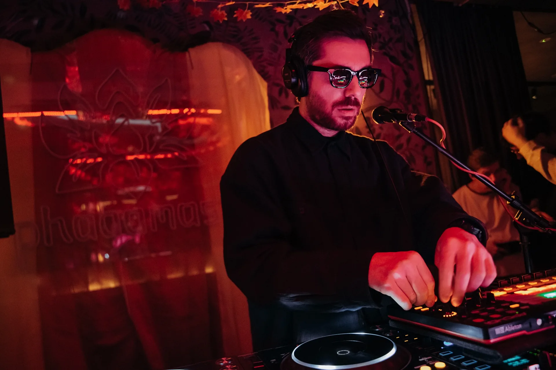 Афиша: Phagamast Showcase: Come Closer, Netochno, Nikita Grib, MaxDee, Lobanov, Dyumo в Санкт-Петербурге 28 марта 2026