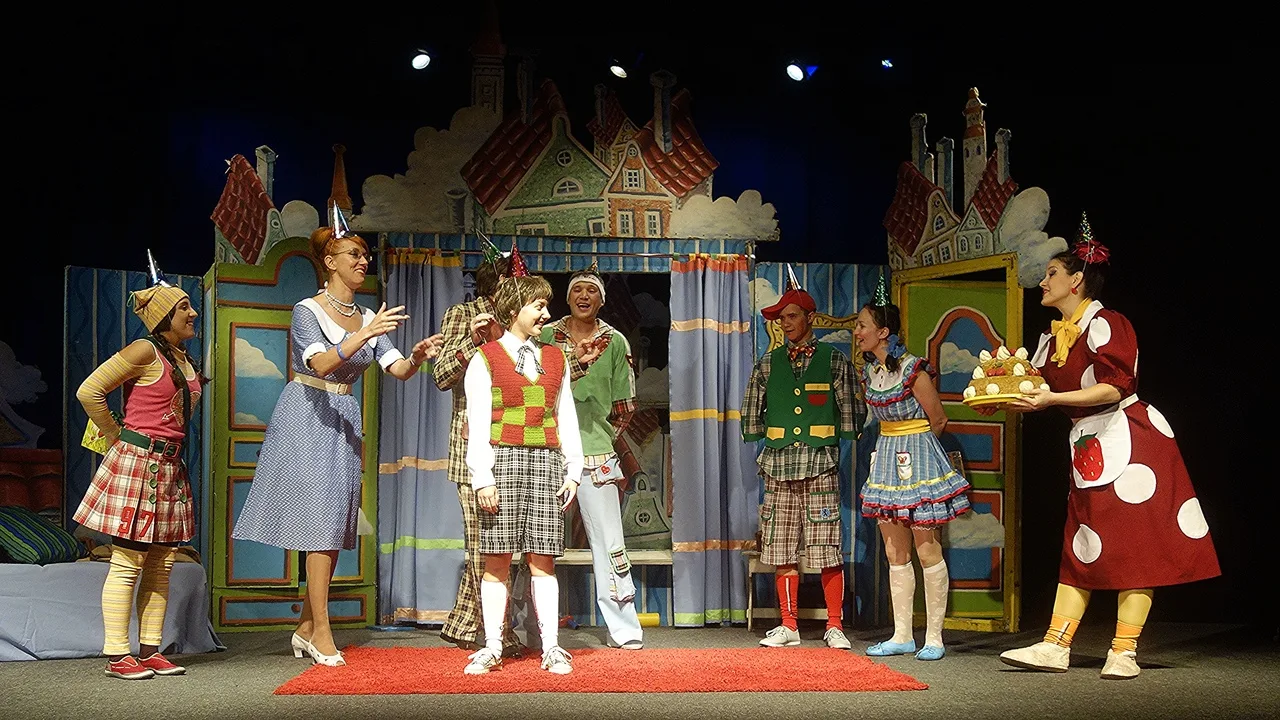 Афиша: Привет, Карлсон в Новосибирске 29 марта 2026