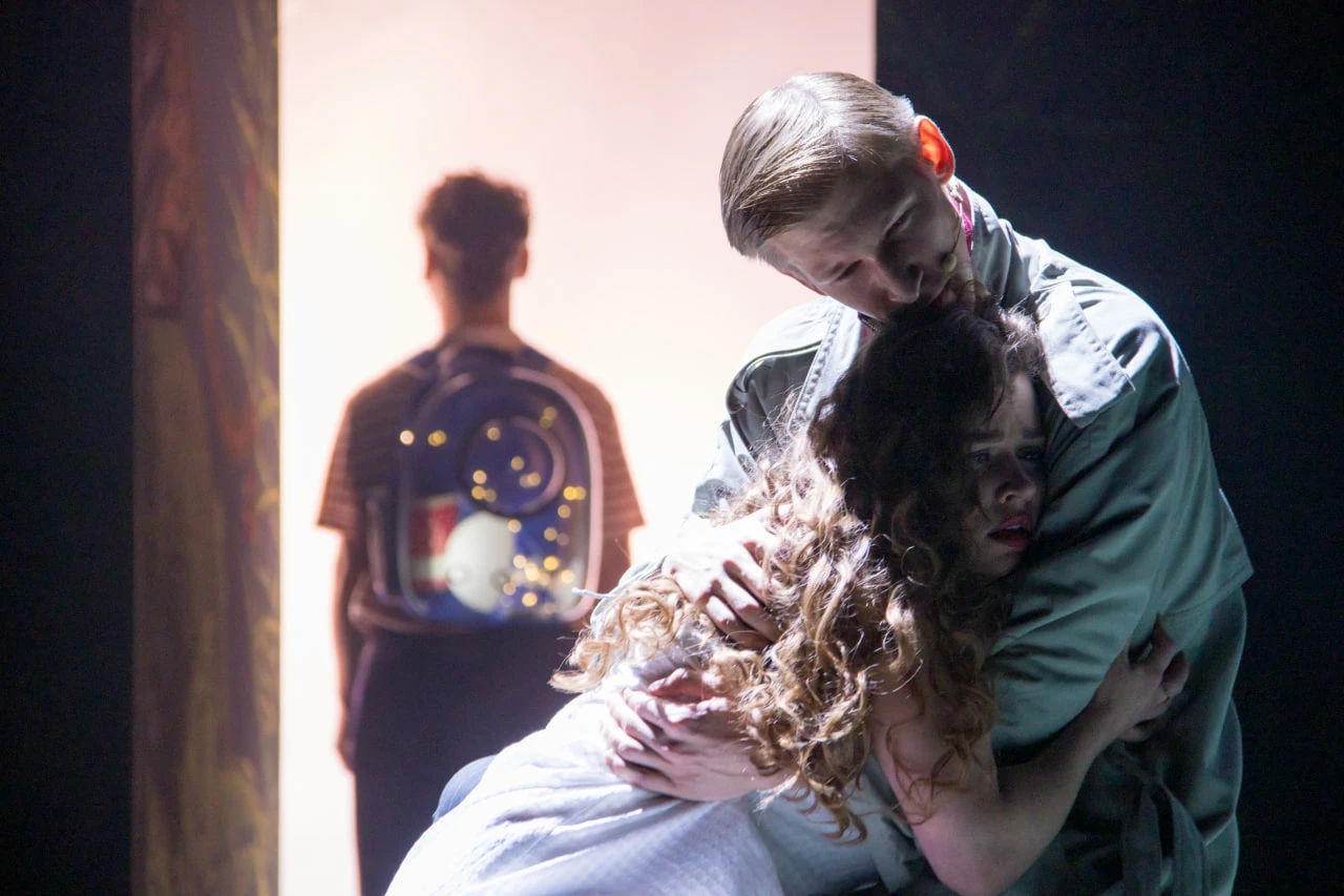 Афиша: С любимыми не расставайтесь! в Кирове 28 марта 2026