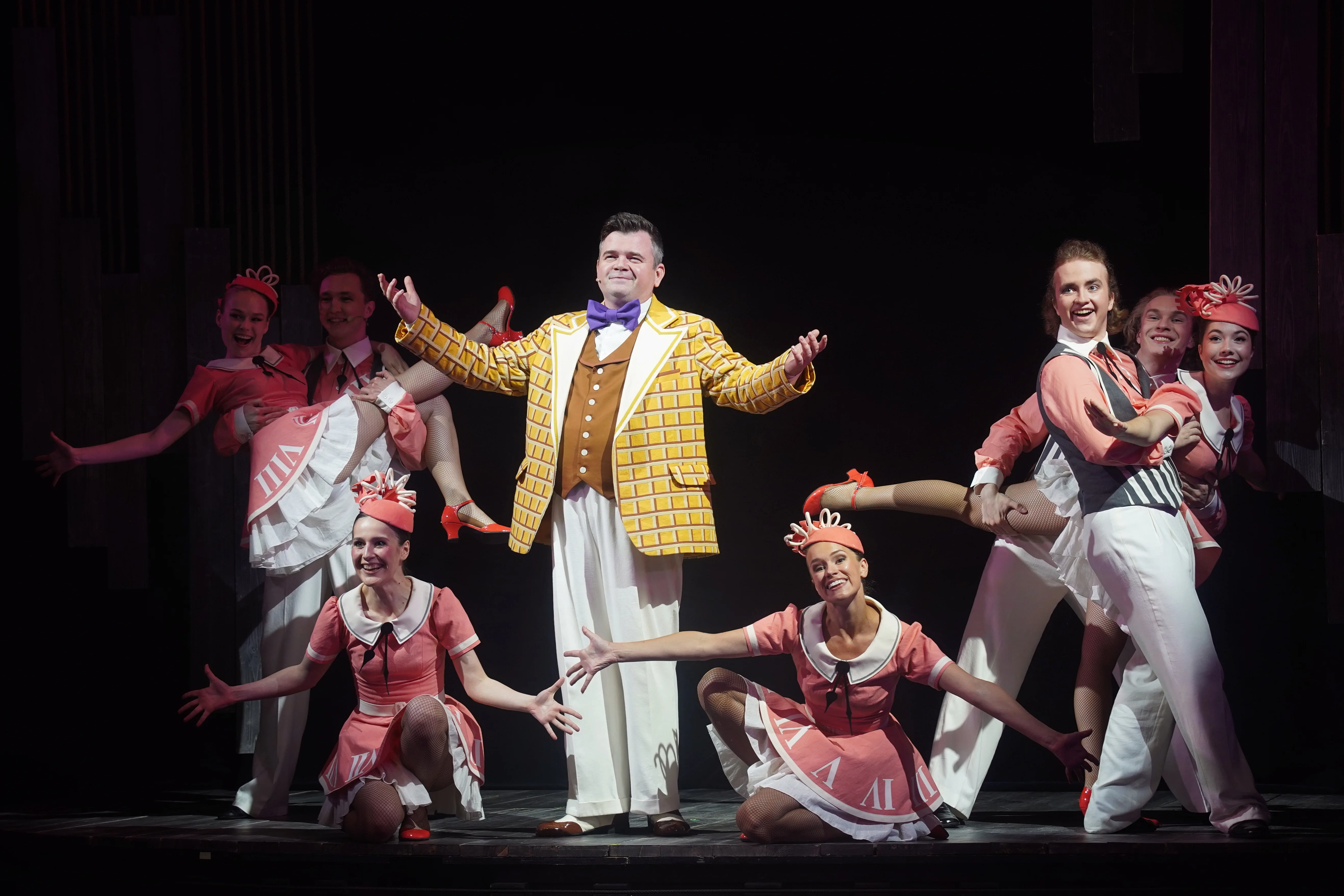 Афиша: Салют, конферансье! в Санкт-Петербурге 26 марта 2026