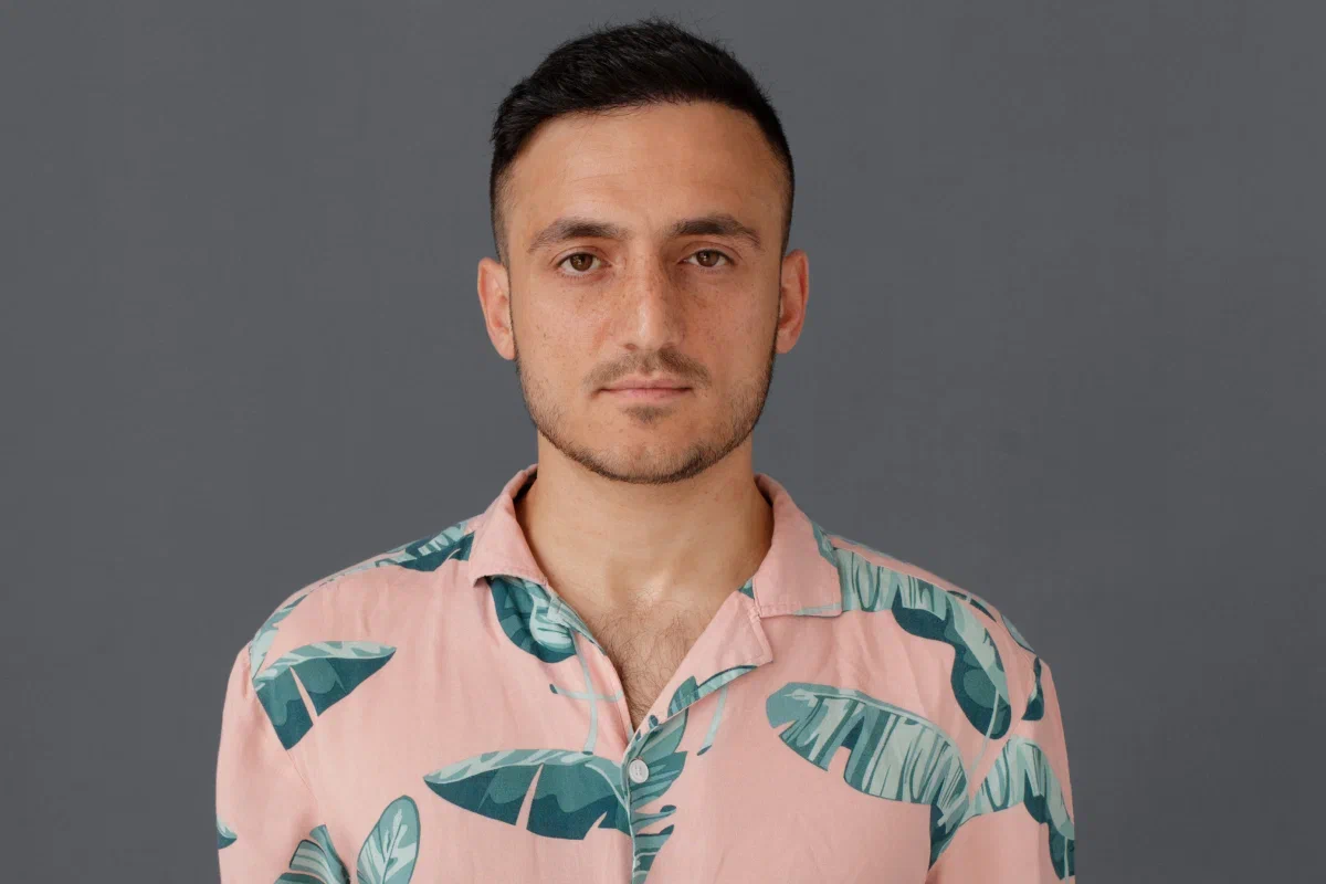 Афиша: Самвел Гиновян в Санкт-Петербурге 28 марта 2026