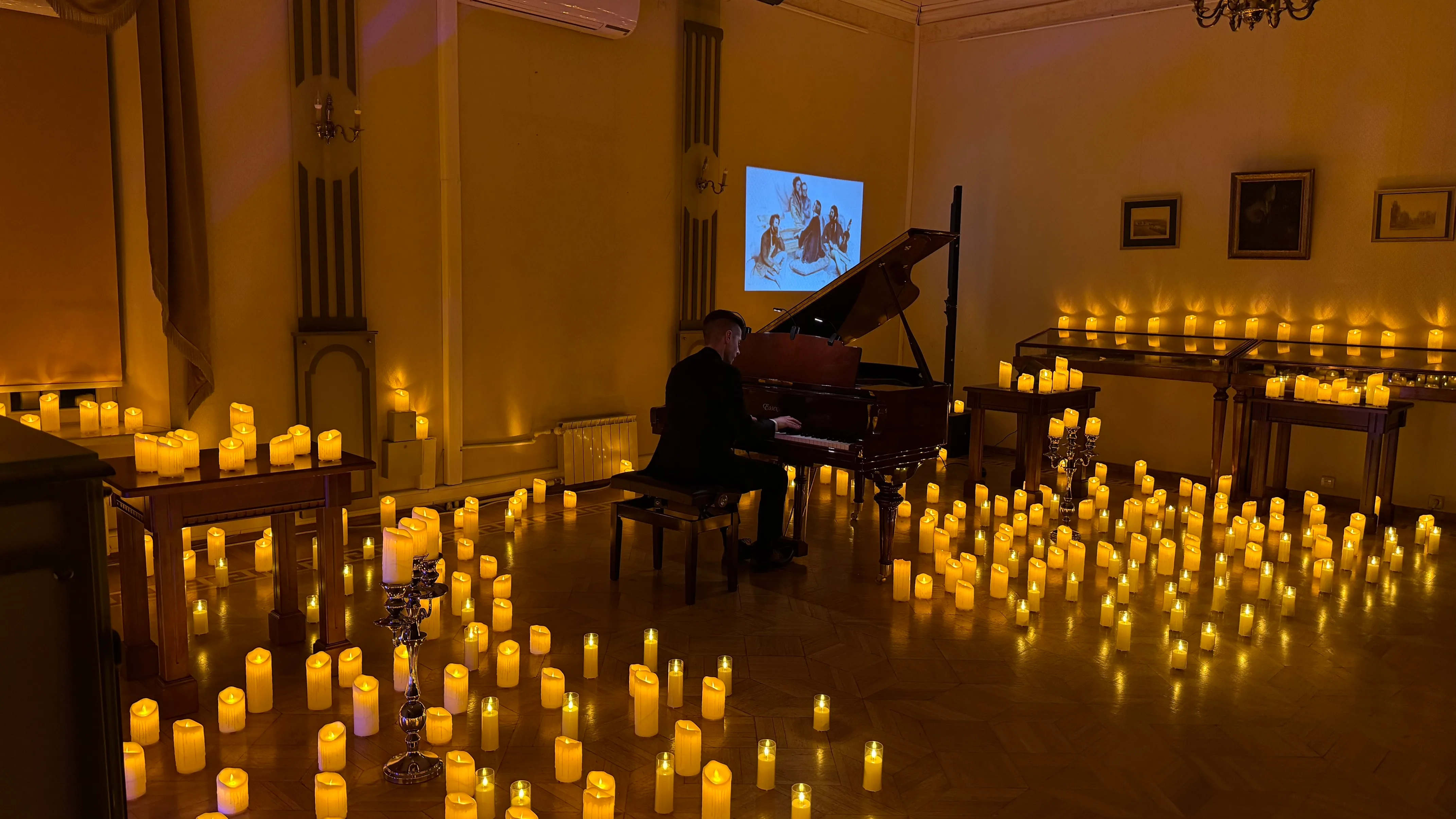 Афиша: Шопен, Григ, Рахманинов: шедевры фортепианной музыки при свечах в Москве 29 марта 2026