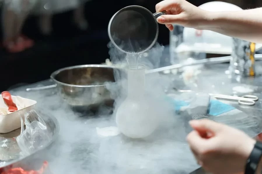 Афиша: Шоу «Азот» и мастер-класс «Светлячок» в Красноярске 23 марта 2026