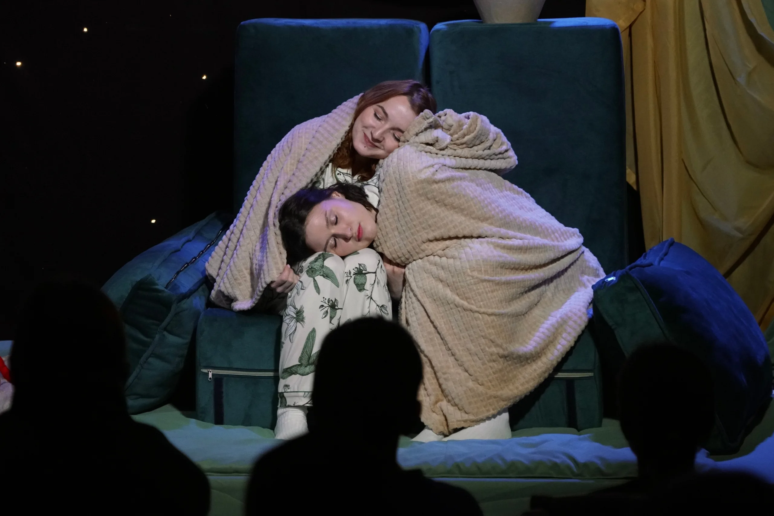 Афиша: Сказки Оскара Уайльда в Новосибирске 28 марта 2026