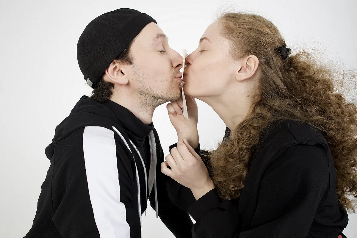 Афиша: Слуга в квадрате, или кто убил Федерико Распони? в Москве 26 марта 2026