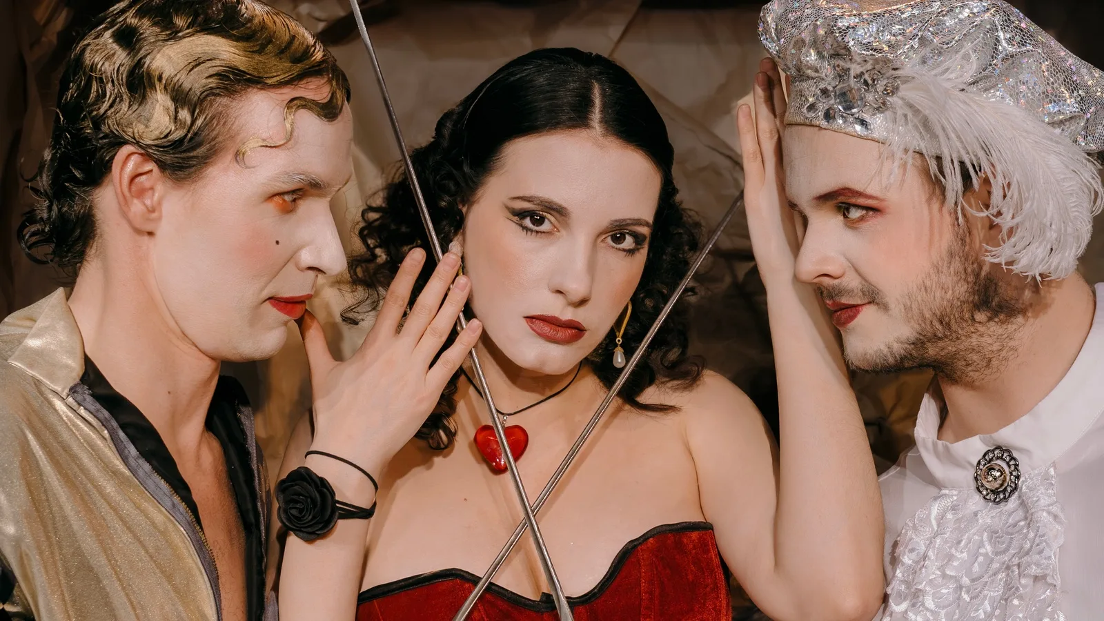 Афиша: Собака на сене в Москве 28 марта 2026