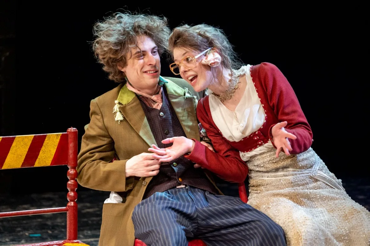 Афиша: Стулья в Санкт-Петербурге 24 марта 2026