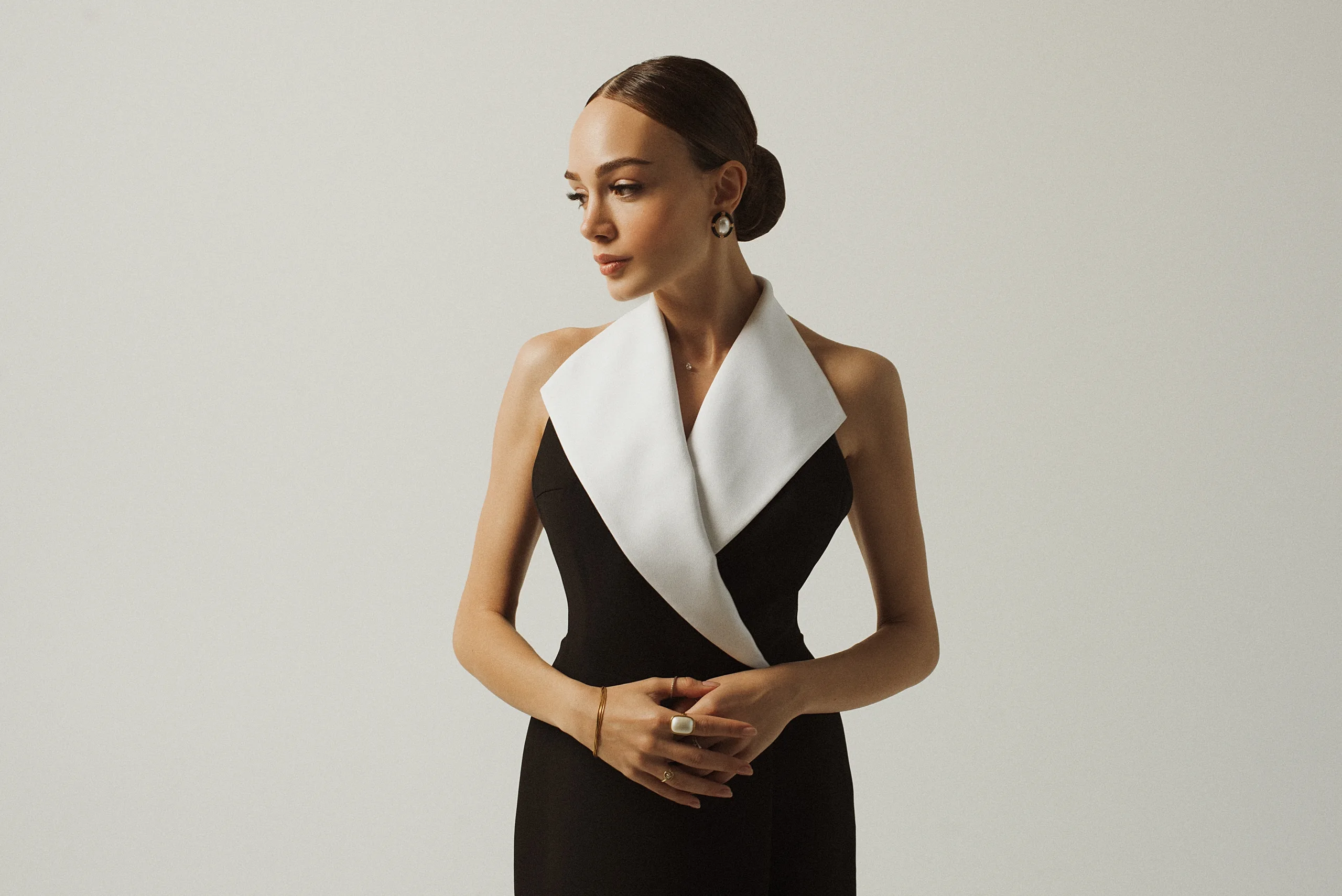 Афиша: Триггер. Поэтический вечер Анны Егоян в Кемерово 28 марта 2026