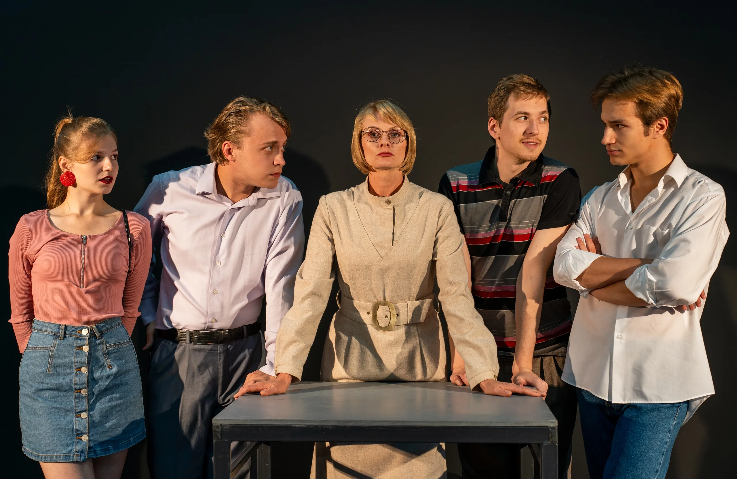 Афиша: Уважаемая Елена Сергеевна в Новосибирске 25 марта 2026