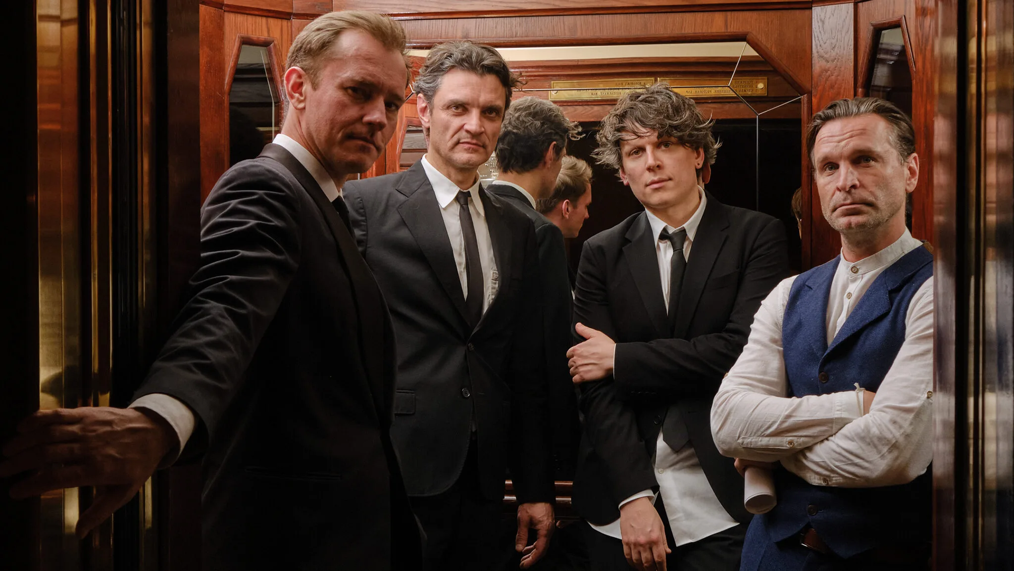 Афиша: Виктор Добронравов и LRK Trio в Москве 26 марта 2026