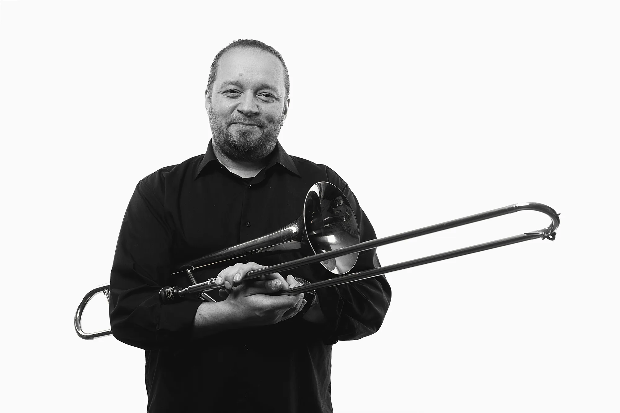 Афиша: Виталий Владимиров и резиденты EverJazz. Посвящение тромбонисту Карлу Фонтане в Екатеринбурге 28 марта 2026