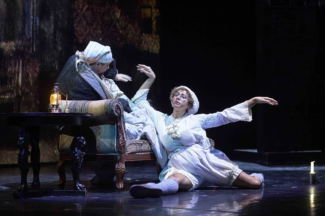 Афиша: Визитные карточки. Цикл «Метаморфозы» в Москве 28 марта 2026