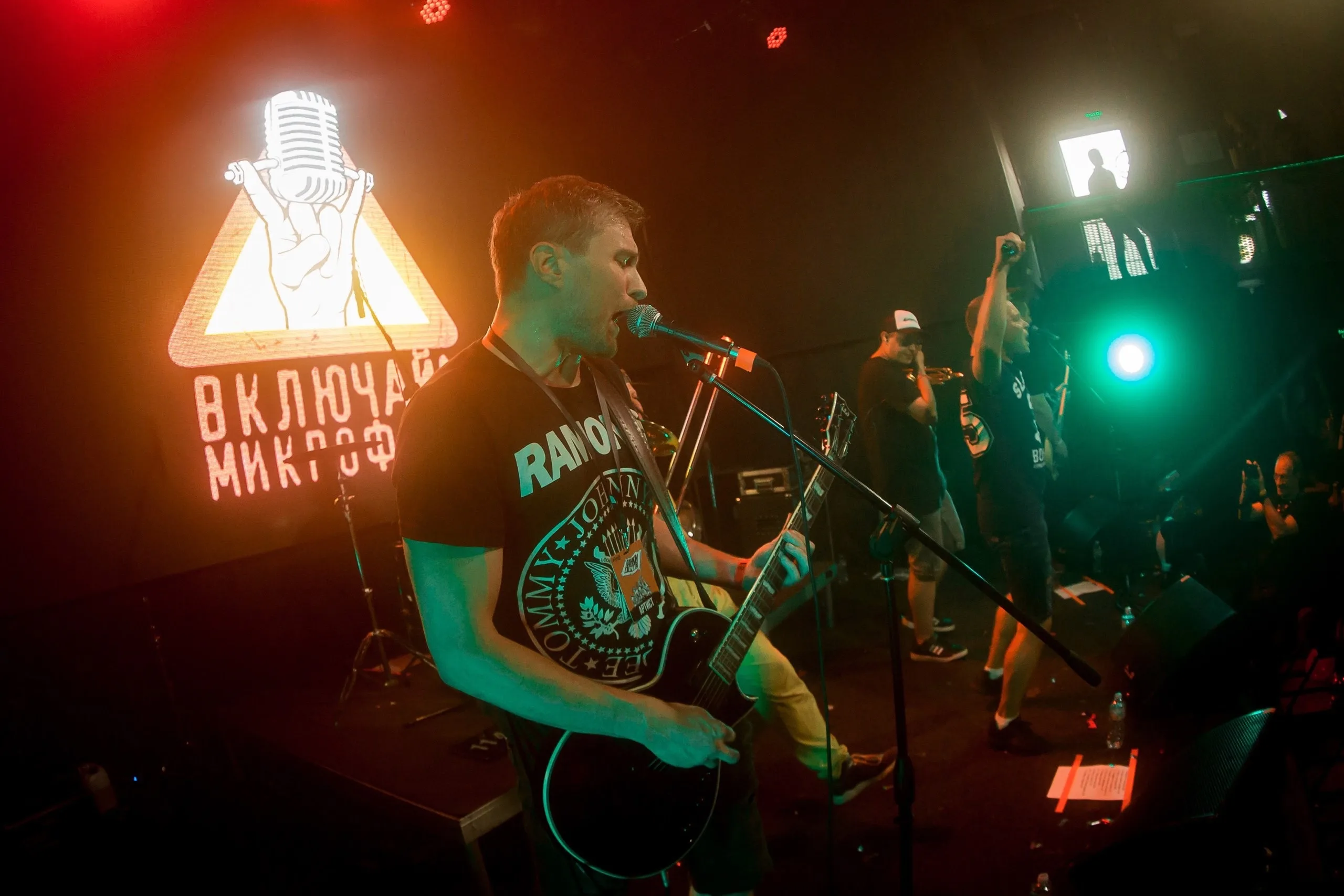 Афиша: Включай микрофон! в Саратове 26 марта 2026