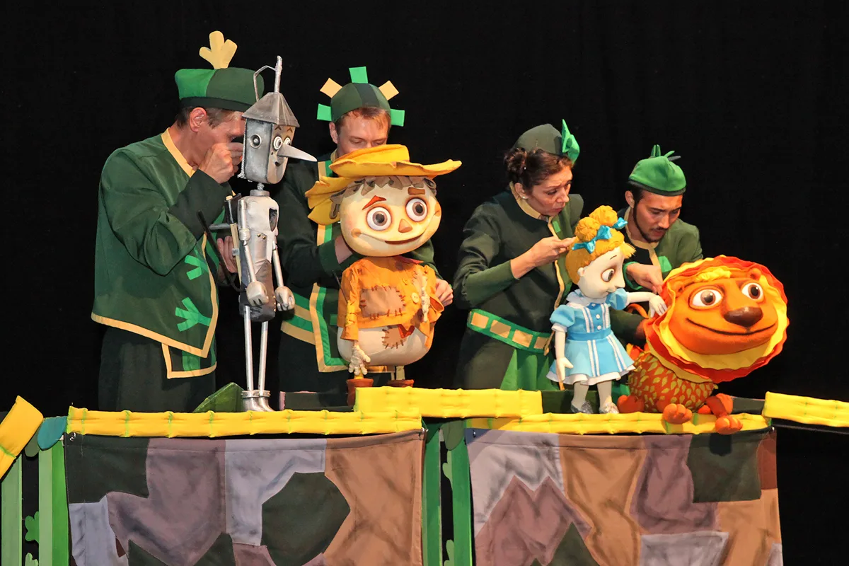 Афиша: Волшебник Изумрудного города в Казани 28 марта 2026