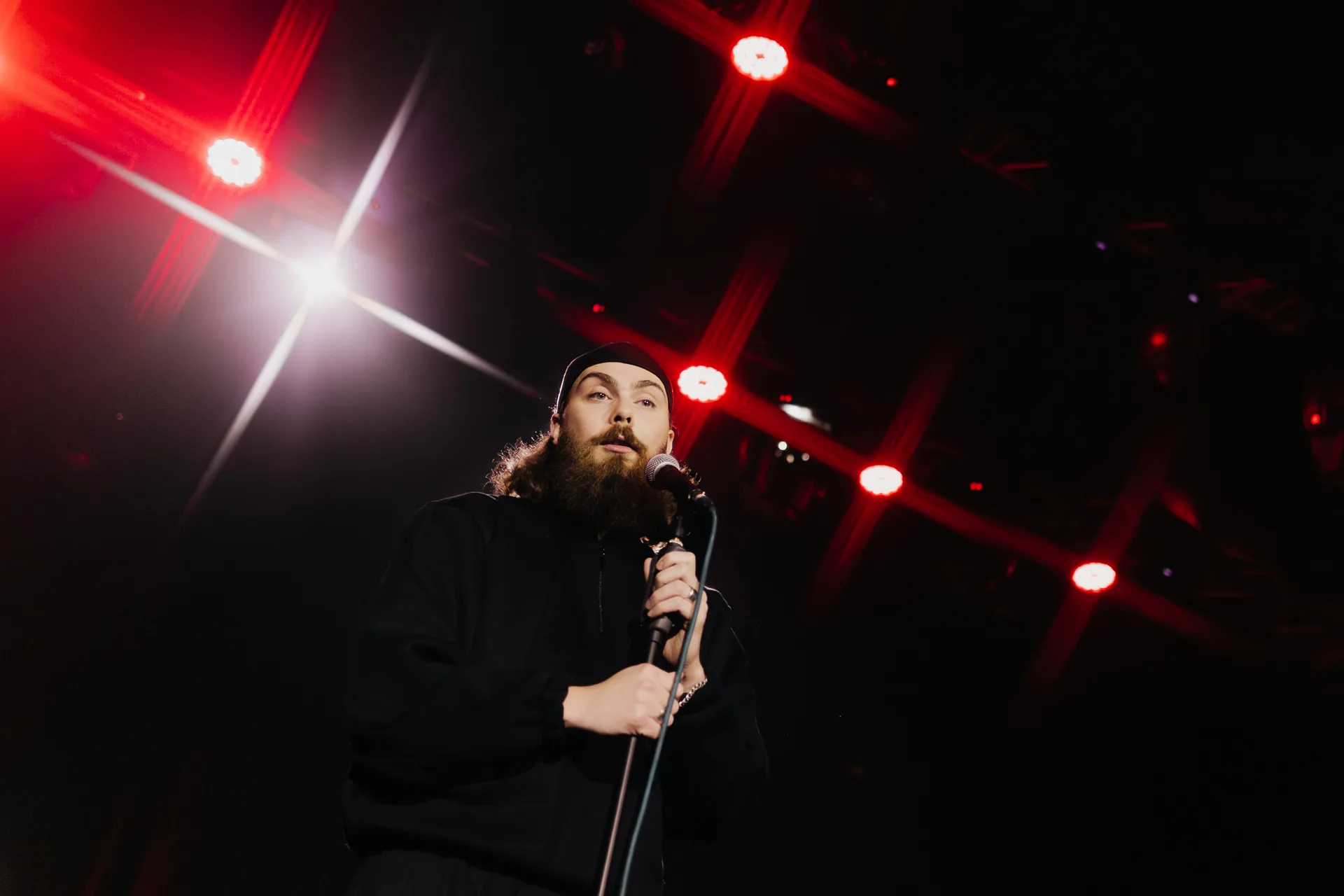 Афиша: Жёсткое шоу: Stand-up vs психология в Санкт-Петербурге 29 марта 2026