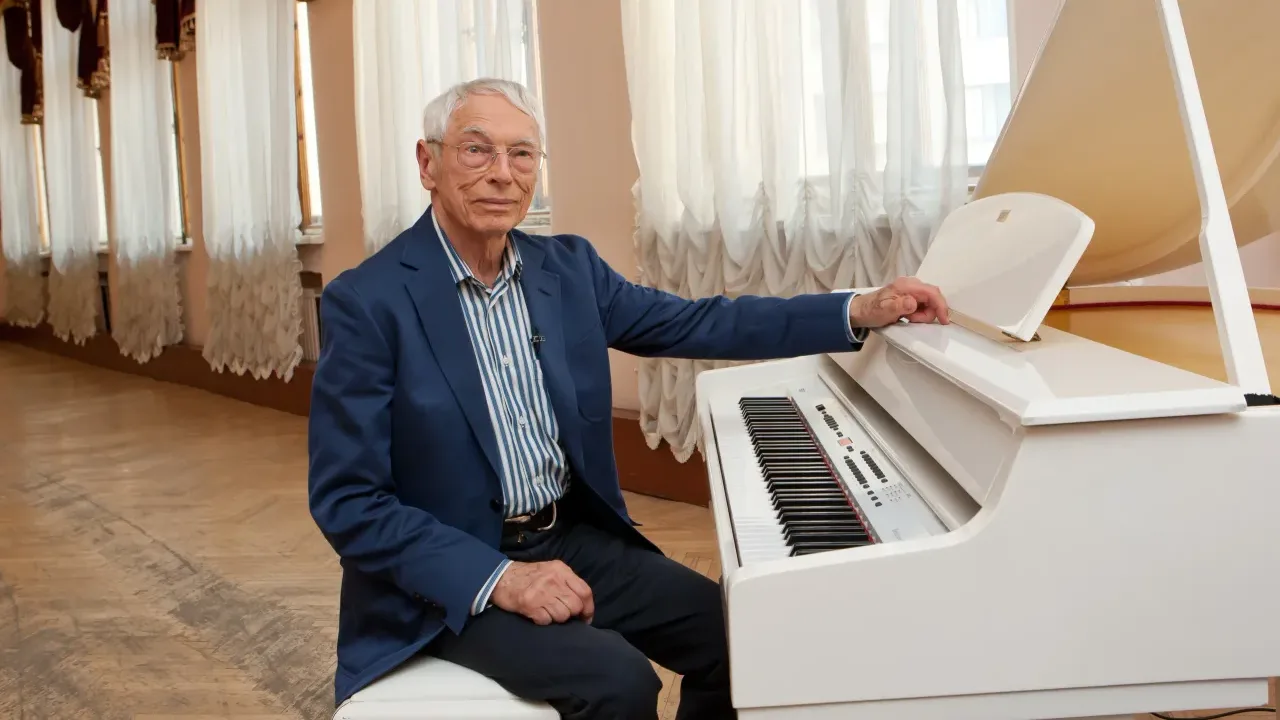 Афиша: Александр Зацепин в зеркале эпохи в Красноярске 1 мая 2026