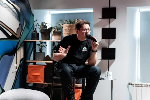 Афиша: Алексей Решетун. Вредные привычки глазами судмедэксперта: курение, вейпы, снюсы в Санкт-Петербурге 16 мая 2026