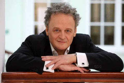 Афиша: Андрей Косинский в Москве 15 мая 2026