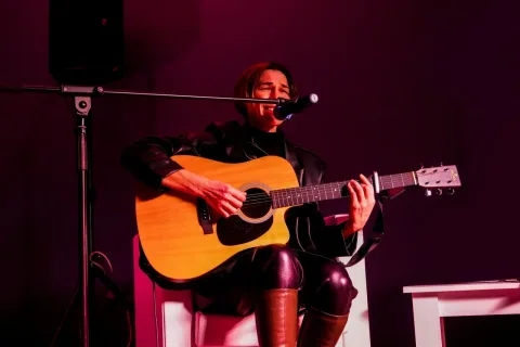 Афиша: Анна Саламандра. Отодвинуть темноту в Чебоксарах 30 мая 2026