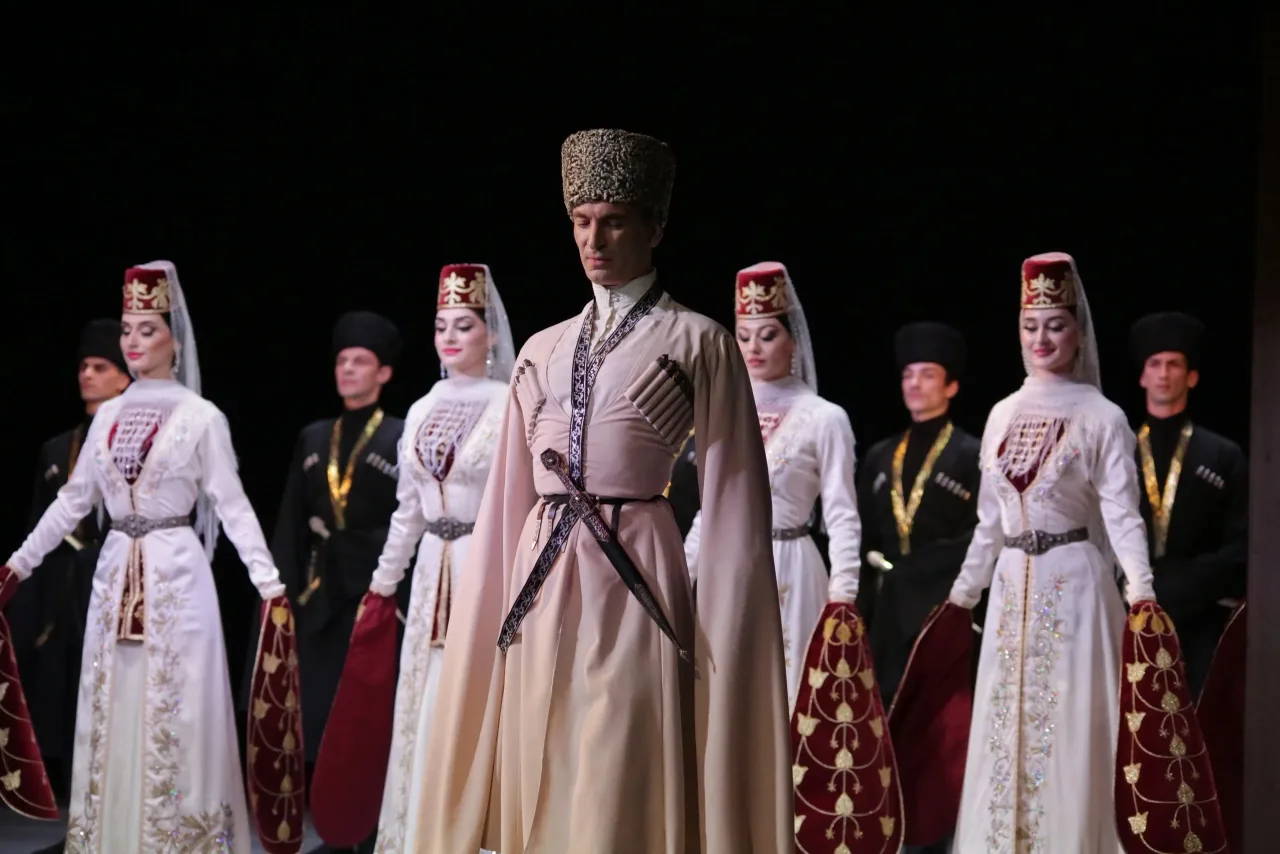 Афиша: Ансамбль танца «Алан» в Москве 27 мая 2027