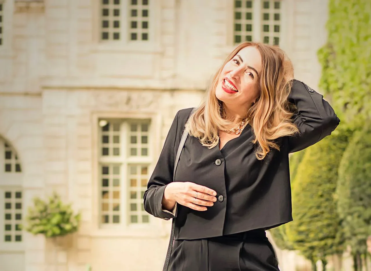 Афиша: Арт-лекции с Еленой Лукиянчук в Красноярске 14 мая 2026