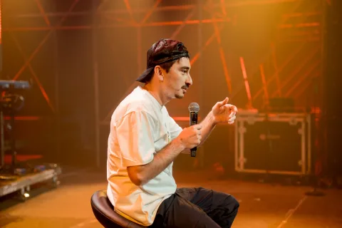 Афиша: Артём Калайджян в Москве 26 мая 2026