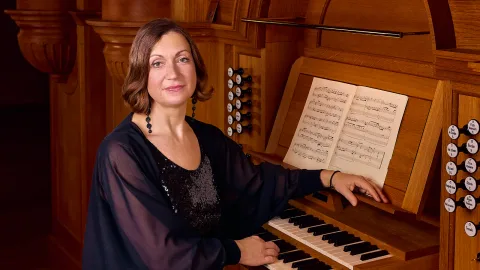 Афиша: Аве Мария. Музыка молитвы. Органный вечер при свечах в Москве 10 мая 2026