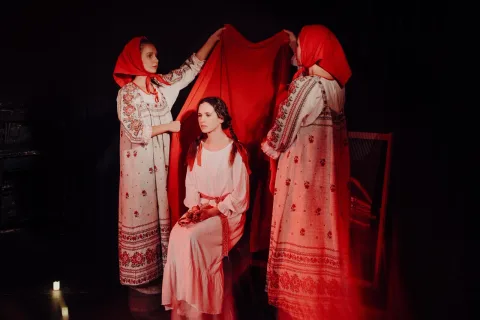 Афиша: Бабье счастье в Москве 21 мая 2026