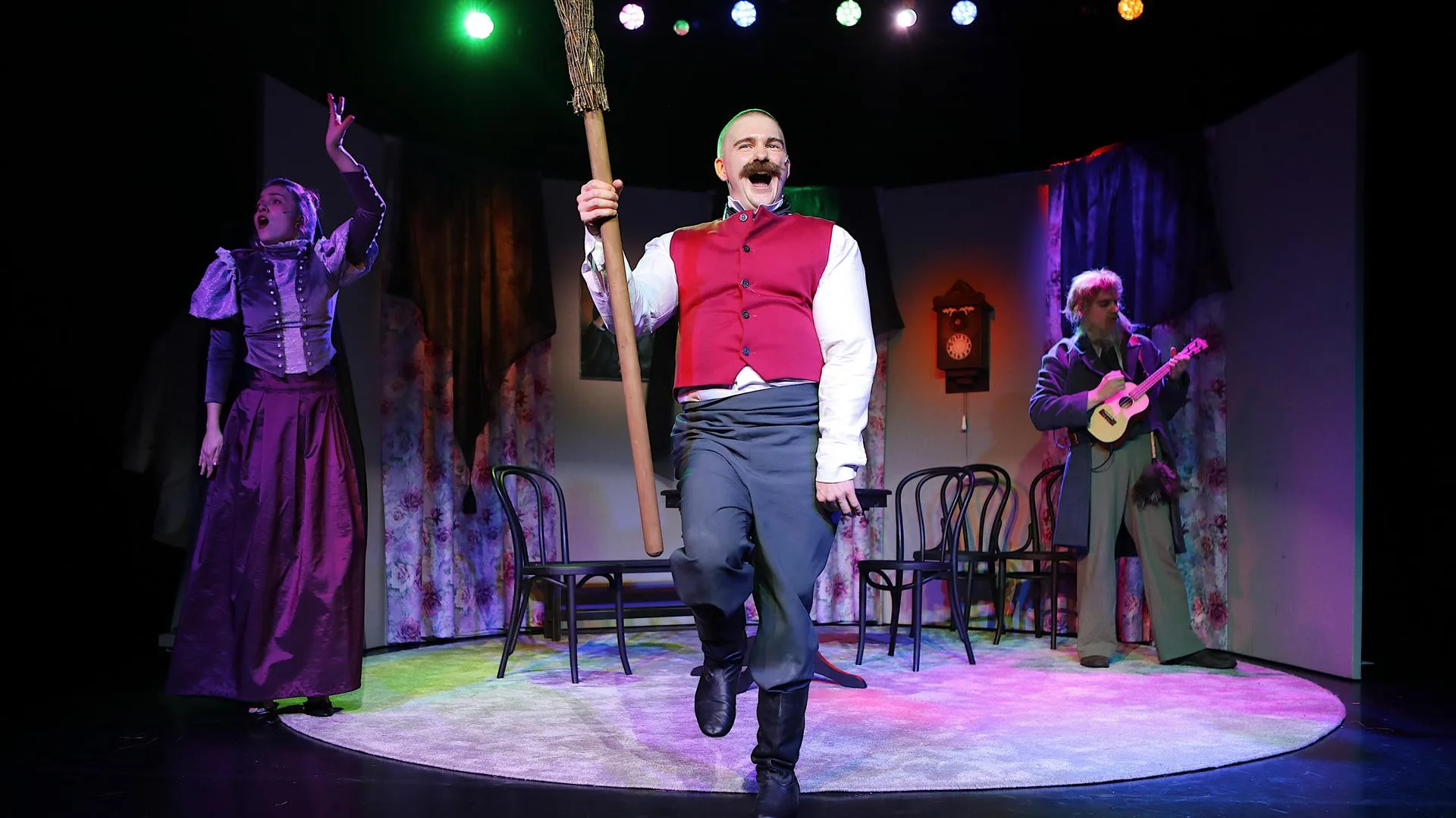 Афиша: Чехов. Маленькие комедии в Екатеринбурге 15 мая 2026