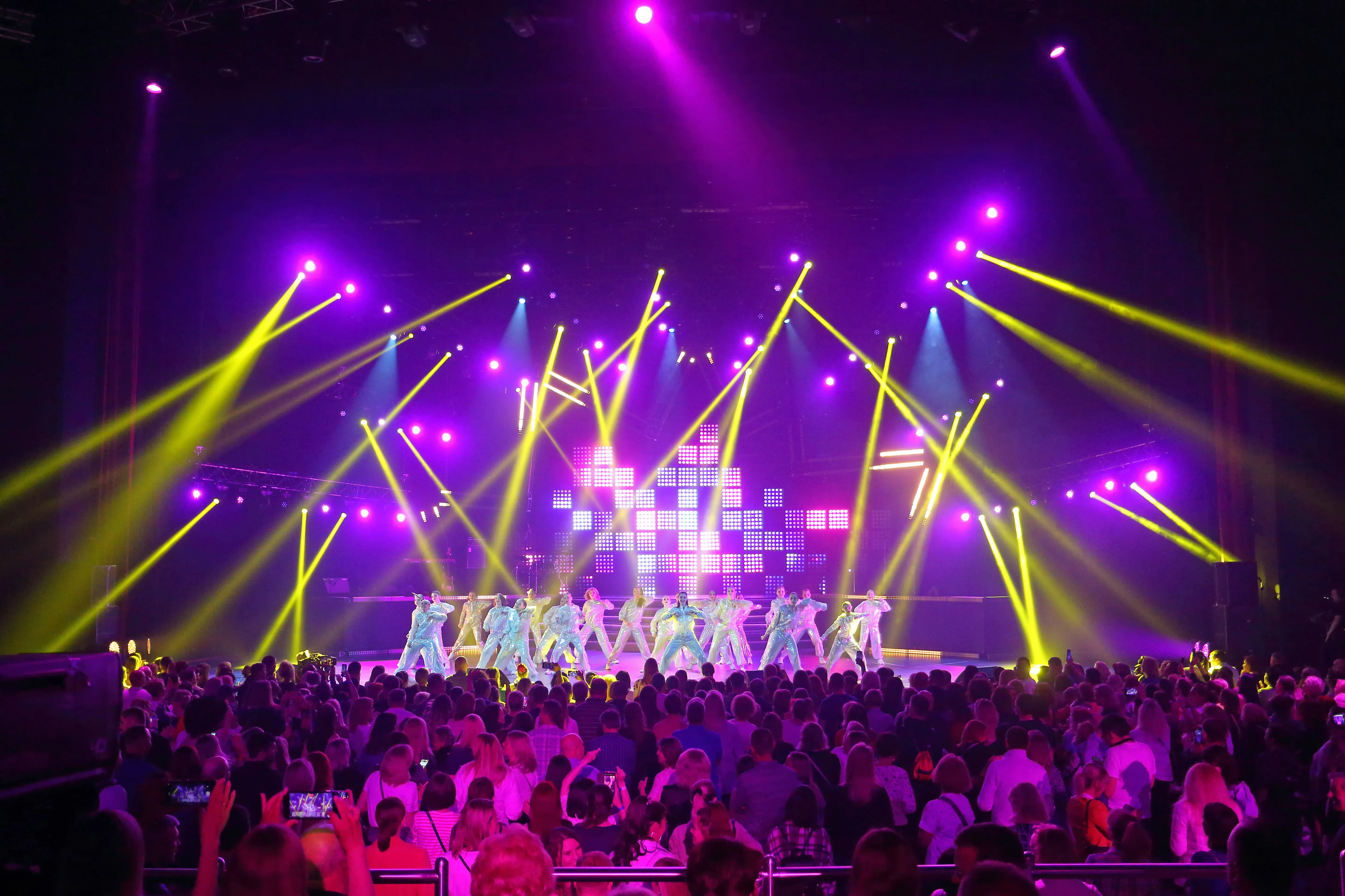 Афиша: Дискотека. Золотые хиты 80–90–00-х в Москве 22 мая 2026