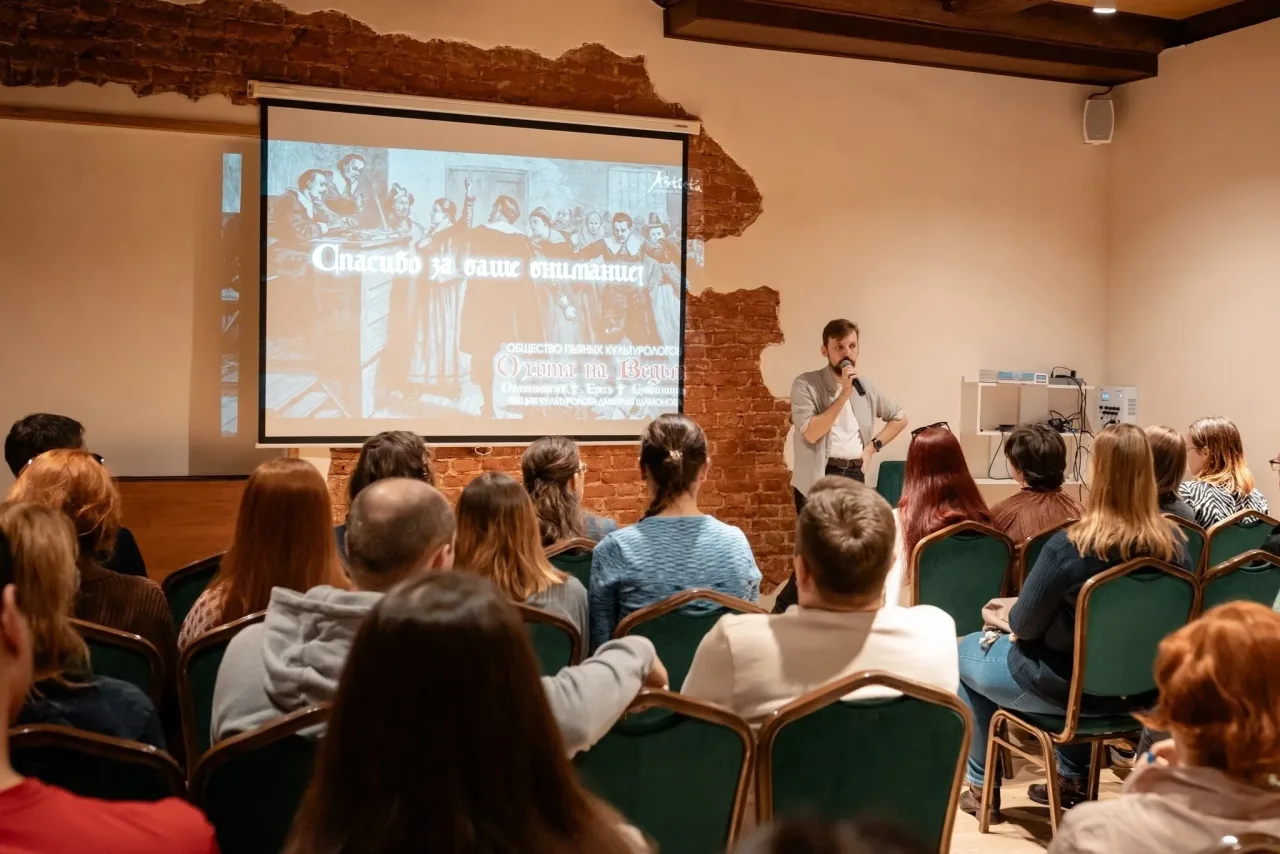 Афиша: Дмитрий Шамонов. Рождение True-Crime: миф о Джеке-Потрошителе в Санкт-Петербурге 30 мая 2026