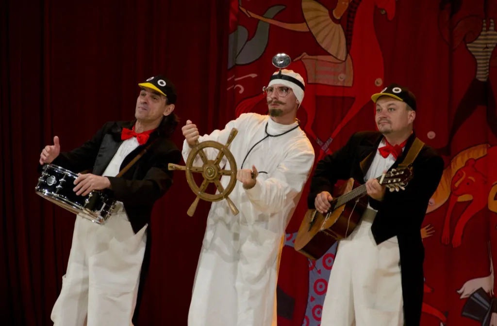 Афиша: Доктор Айболит в Омске 1 мая 2026