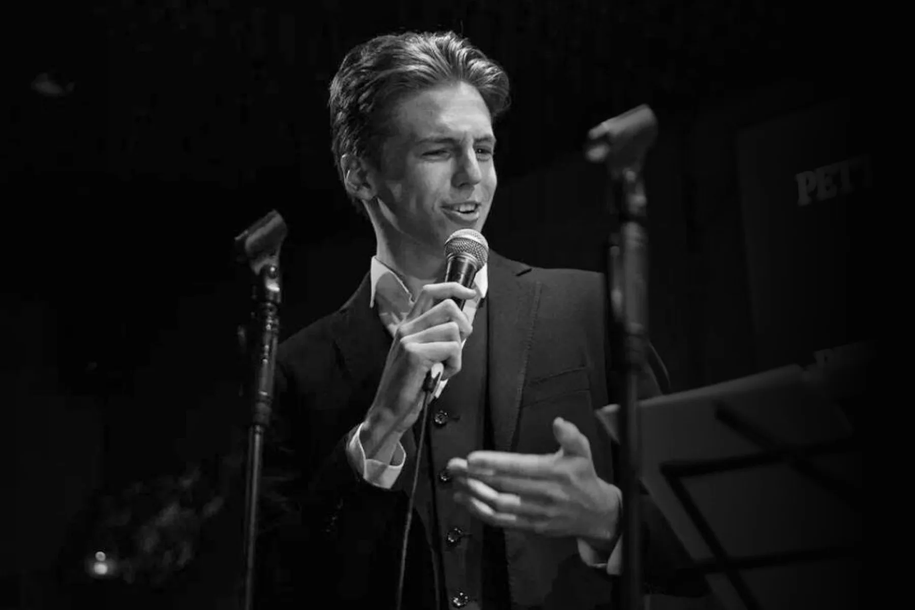 Афиша: Джазовый бранч с Арсением Суриным в Москве 31 мая 2026