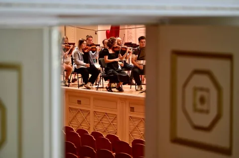 Афиша: Экскурсия в оркестр в Екатеринбурге 17 мая 2026