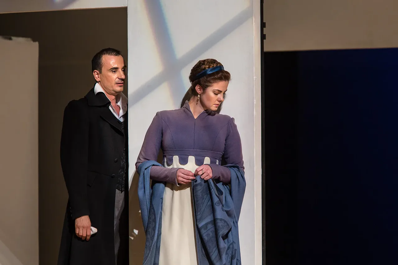 Афиша: Горе от ума в Москве 23 мая 2026