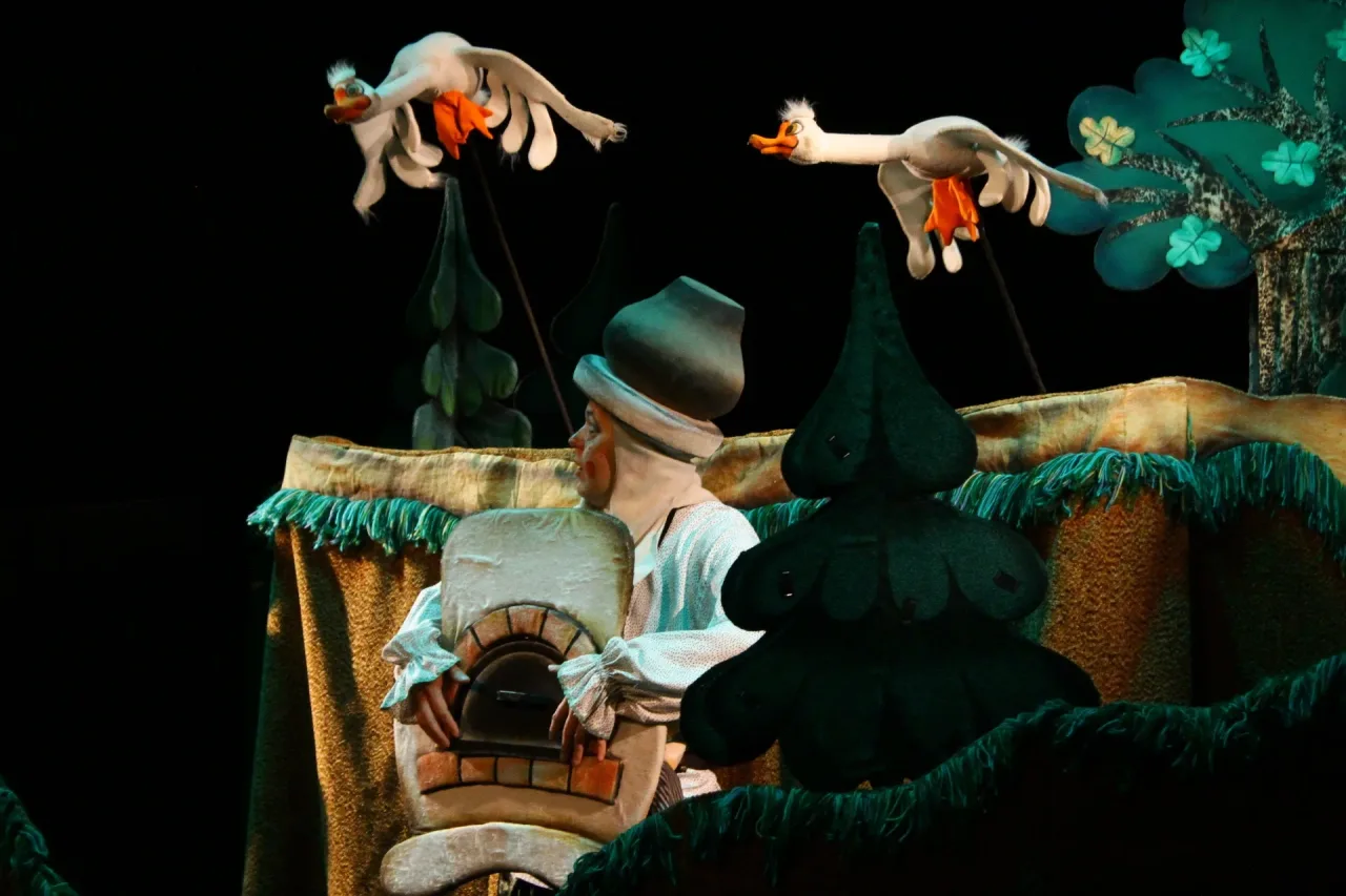 Афиша: Гуси-лебеди в Ульяновске 23 мая 2026