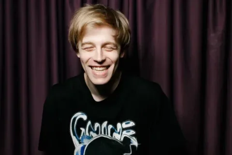 Афиша: Илья Смирнов в Санкт-Петербурге 2 мая 2026