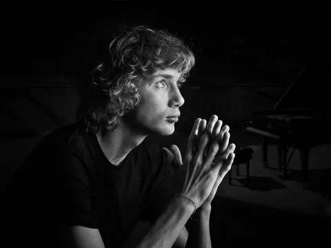 Афиша: Иван Бессонов в Москве 24 мая 2026