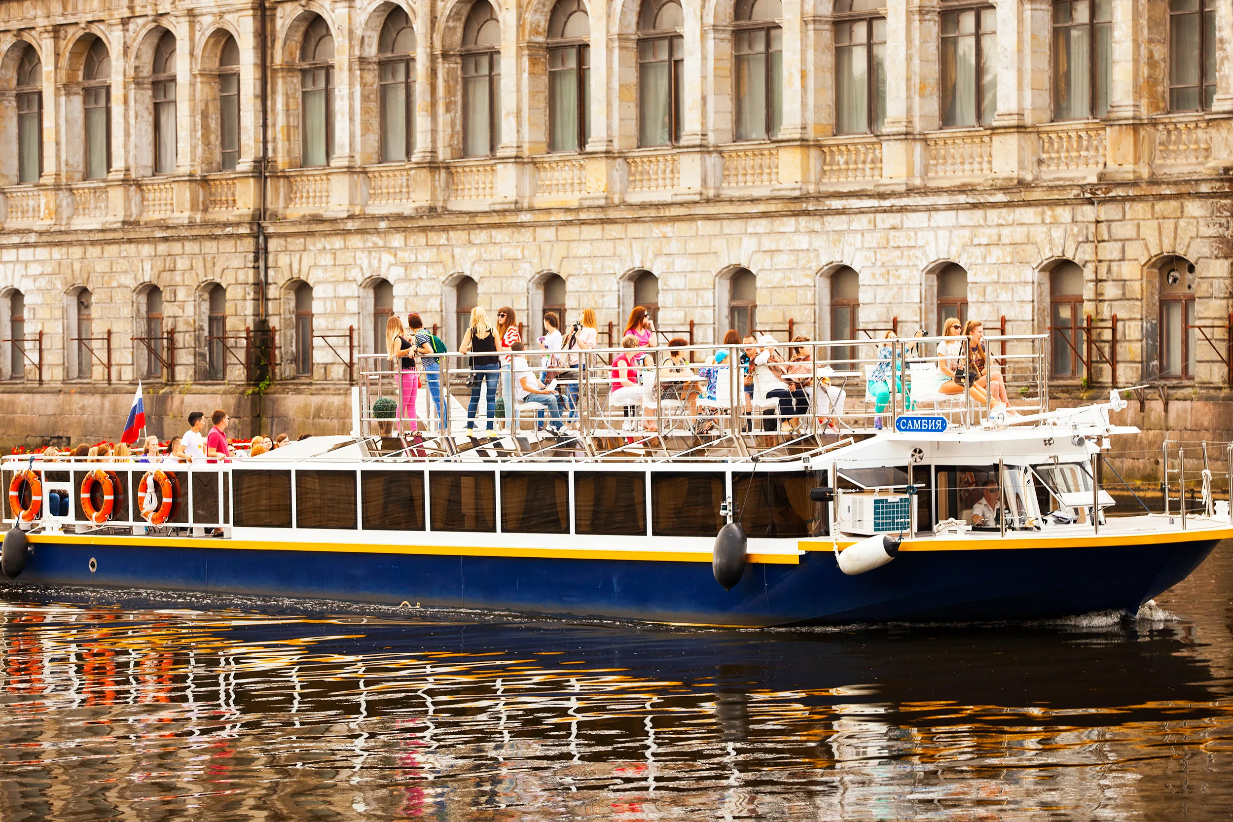 Афиша: Калининград — Морской канал на теплоходе в Калининграде 6 мая 2026